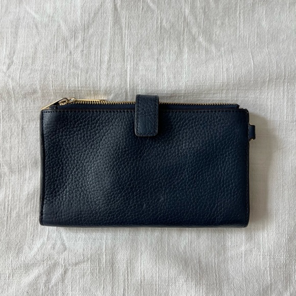 Michael Kors Wallet - Picture 3 of 6